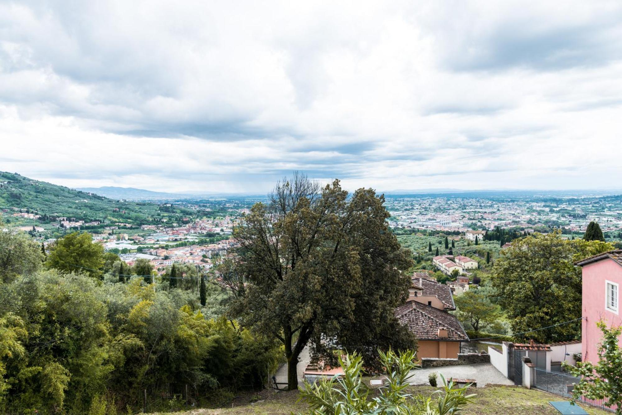 Residence Collecchio Pescia Bagian luar foto